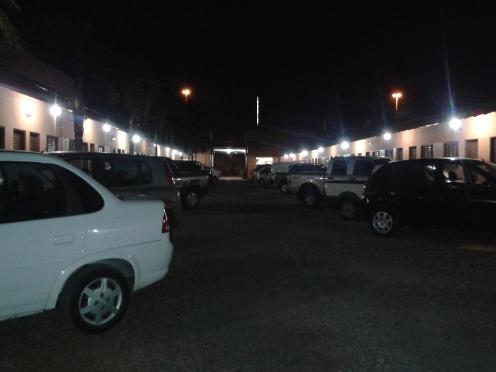 Três Lagoas Hotel Veredas מראה חיצוני תמונה